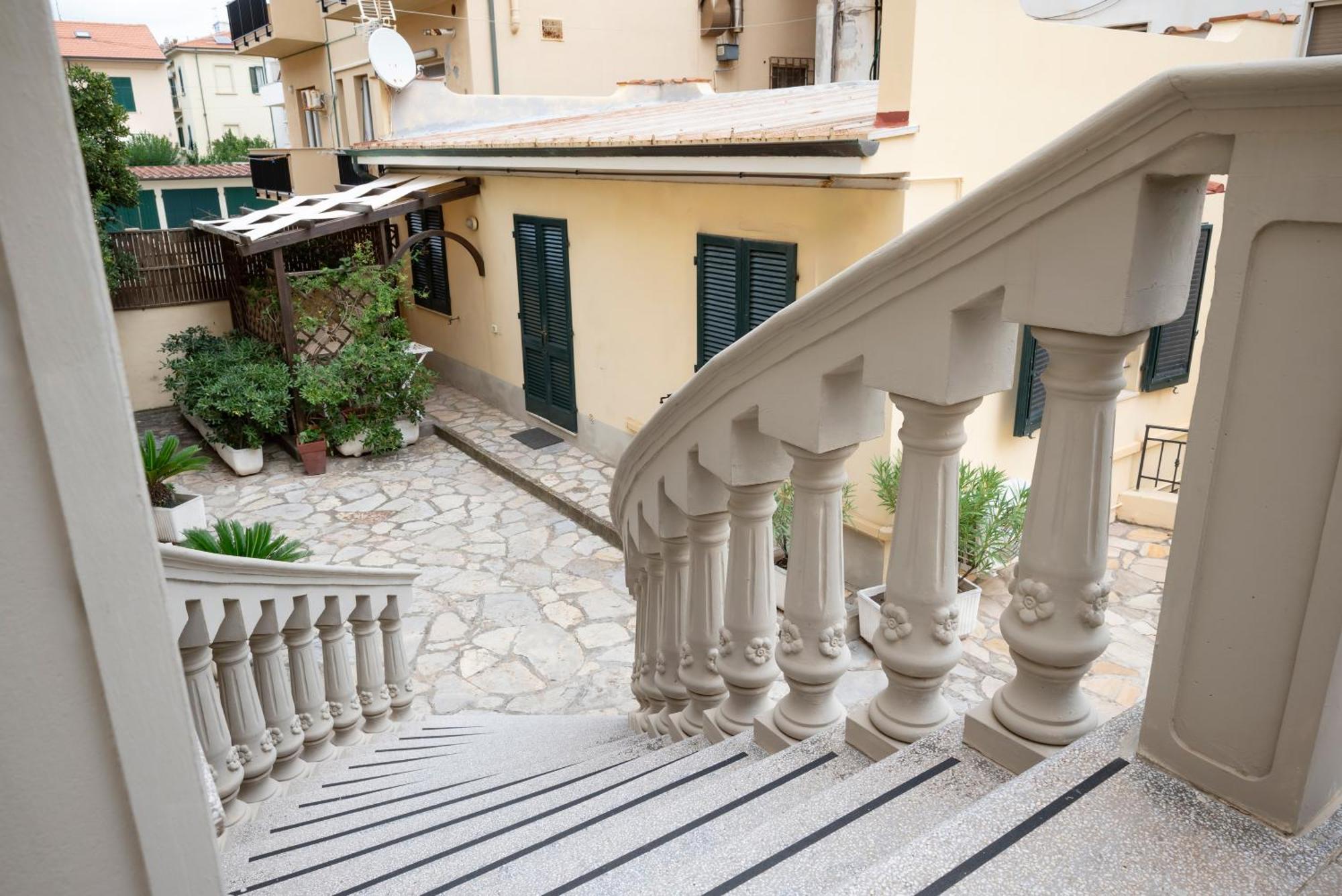 Villa Liberty San Vincenzo Kültér fotó