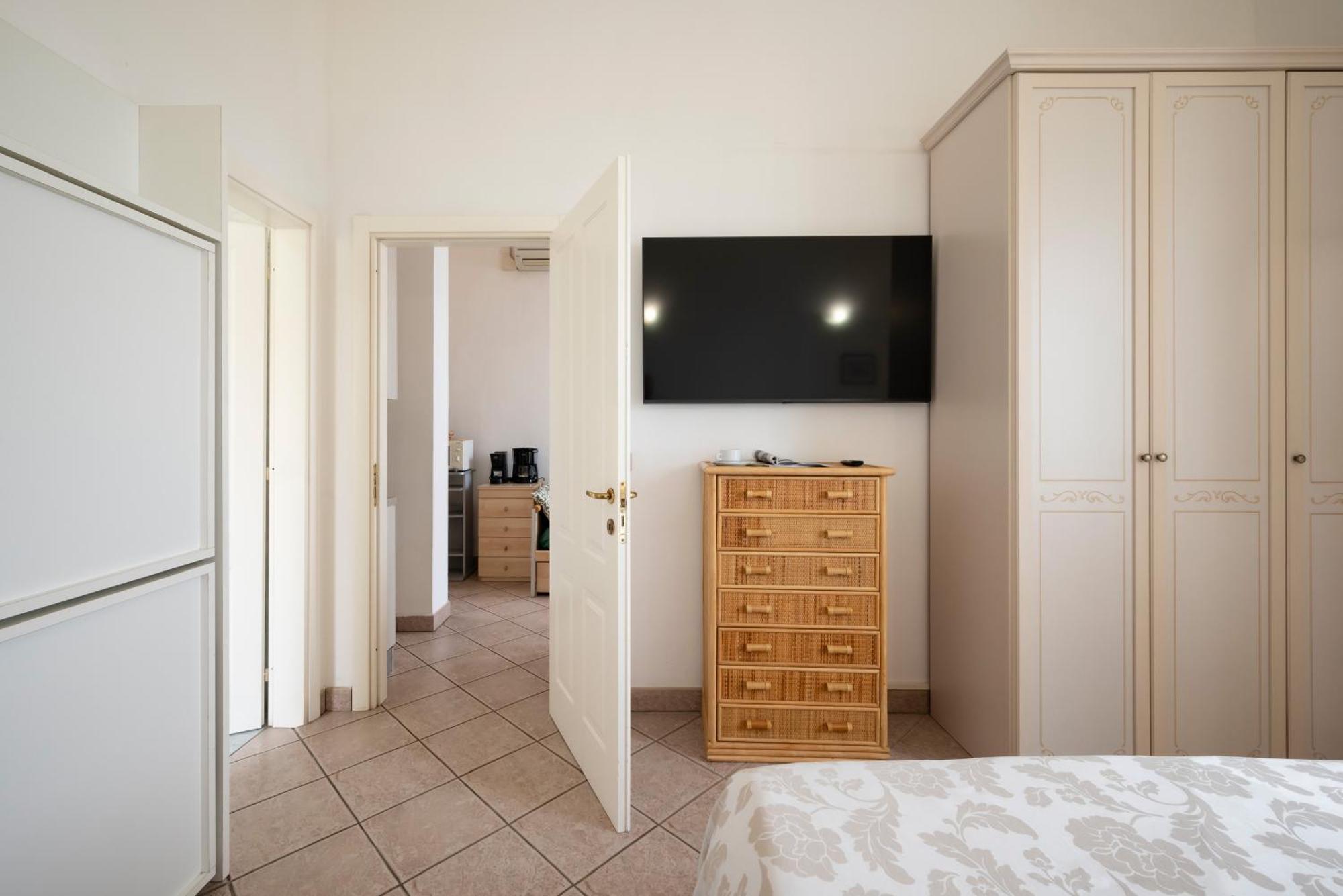Villa Liberty San Vincenzo Kültér fotó