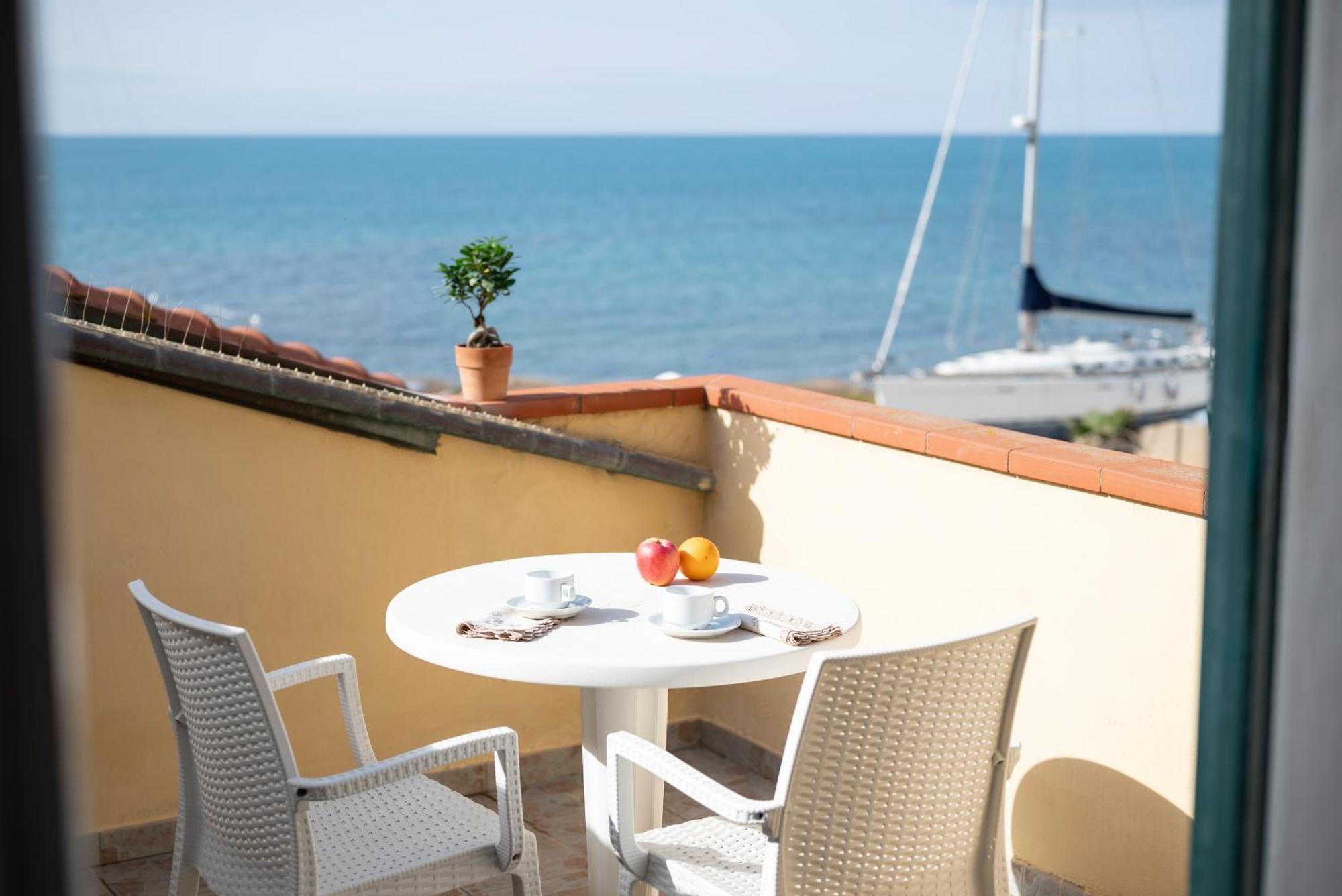 Villa Liberty San Vincenzo Kültér fotó